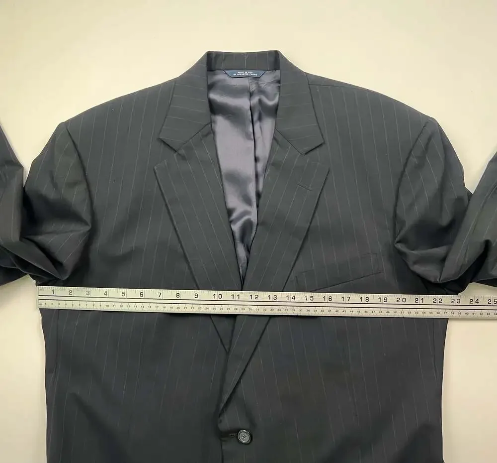 Brooks Brothers Charcoal with Pinstripe Wool Suit Jacket Estimated size 46L -see